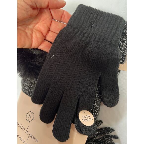 Nanette Lepore Scarf Gloves Hat Set of 3 Pieces Black Silver Metallic - Picture 7 of 7